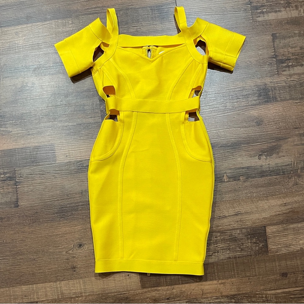 Yellow Miss Circle Bodycon Bandage Dress Size Sm